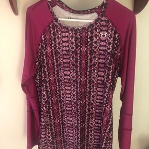 Women’s Under Armour Heat Gear Shirt